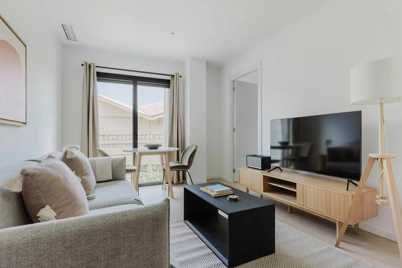 Blueground Antiga Esq De Leixample Furnished Bcn-137 Apartment Barcelona